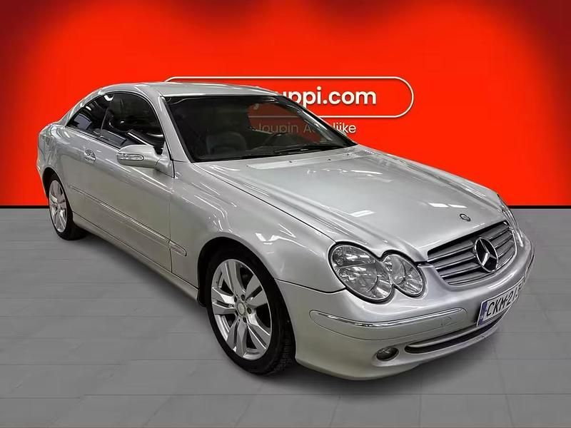 Käytetty Mercedes CLK270 Elegance 2004 Coupe - kaksiovinen
