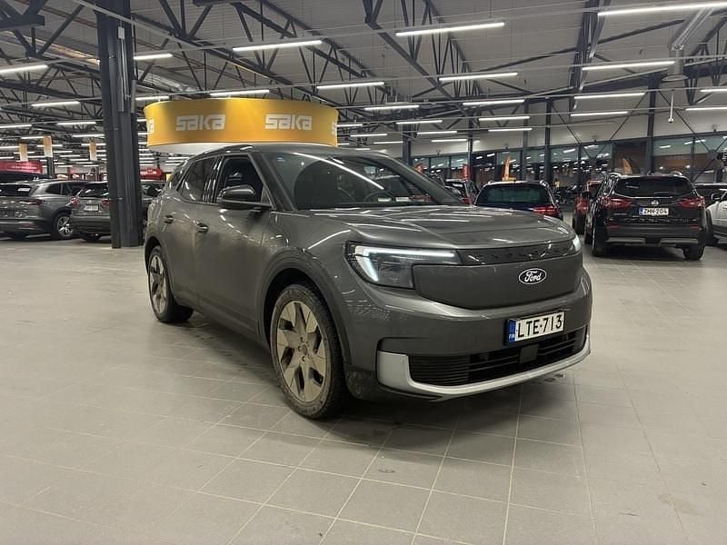 Käytetty 2024 Ford Explorer Extended Range Katumaasturi | 44 700 € - Kuva 1/4