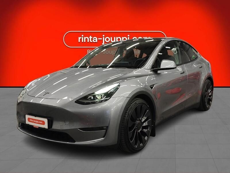 Harmaa Käytetty 2024 Tesla Model Y Performance Katumaasturi | 42 890 € (Perustarjous) - Kuva 1/3