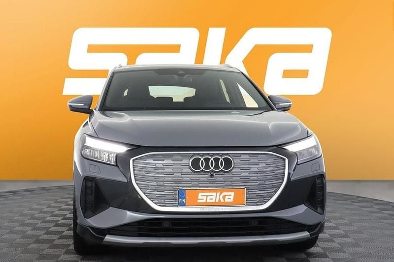 Käytetty Audi Q4 e-tron 194 kW (265 HP) 2022 Katumaasturi