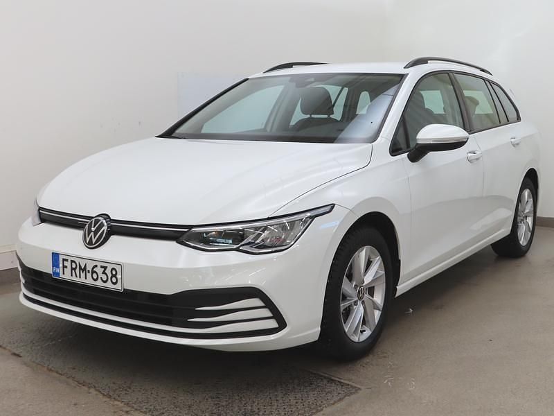 Valkoinen Käytetty 2023 VW Golf VIII Comfortline Farmari | 26 900 € (Perustarjous) - Kuva 1/3