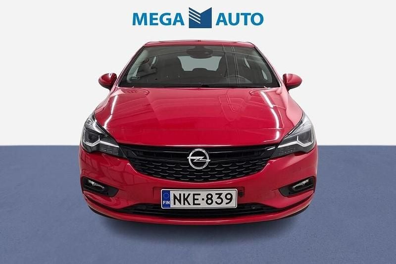 Käytetty Opel Astra Innovation 150 HP (110 kW) 2016 Viistoperä
