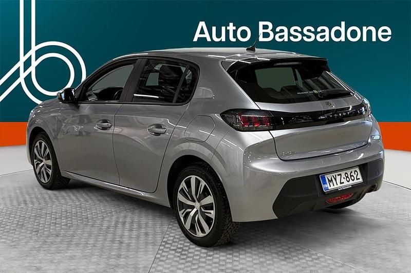 Käytetty Peugeot 208 Active 75 HP (55 kW) 2021 Viistoperä