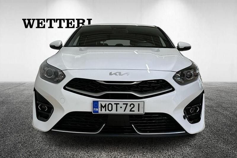 Käytetty Kia ProCeed GT-Line 159 HP (116 kW) 2023 Valkoinen Farmari