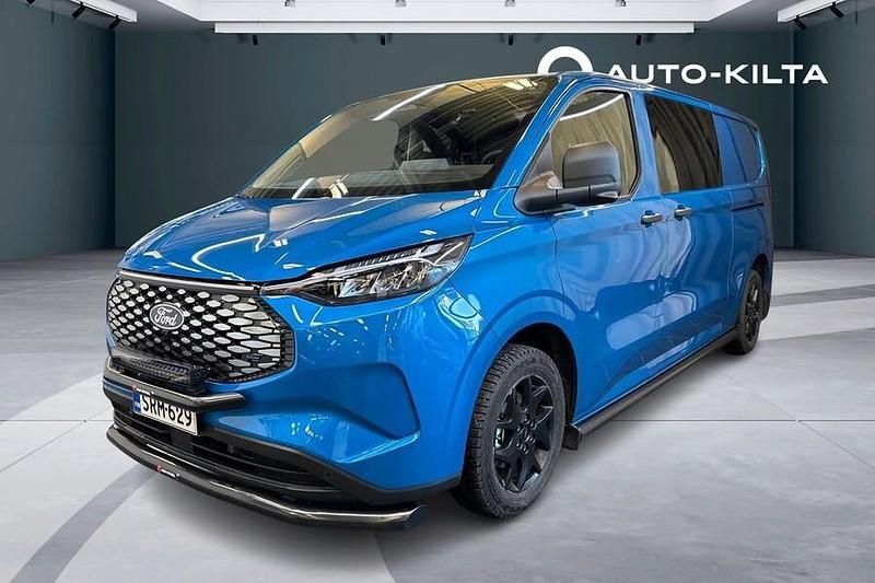 Sininen Käytetty 2025 Ford E-Transit Trend Van | 55 890 € (Hieman kallis) - Kuva 1/4