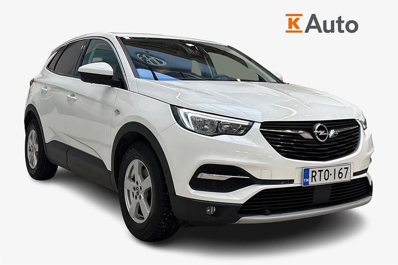 Käytetty Opel Grandland X Innovation 131 HP (96 kW) 2018 Valkoinen Katumaasturi