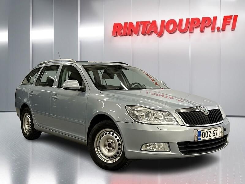 Sininen Käytetty 2010 Skoda Octavia Ambiente Farmari | 5 570 € (Perustarjous) - Kuva 1/4