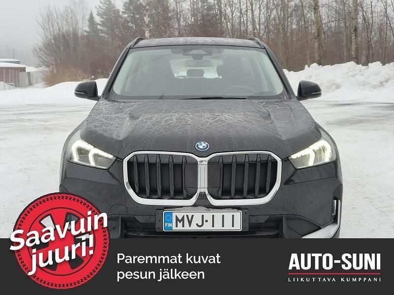 Käytetty BMW X1 245 HP (180 kW) 2024 Musta Katumaasturi