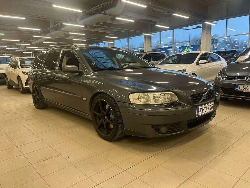 Käytetty Volvo V70 299 HP (219 kW) 2004 Farmari