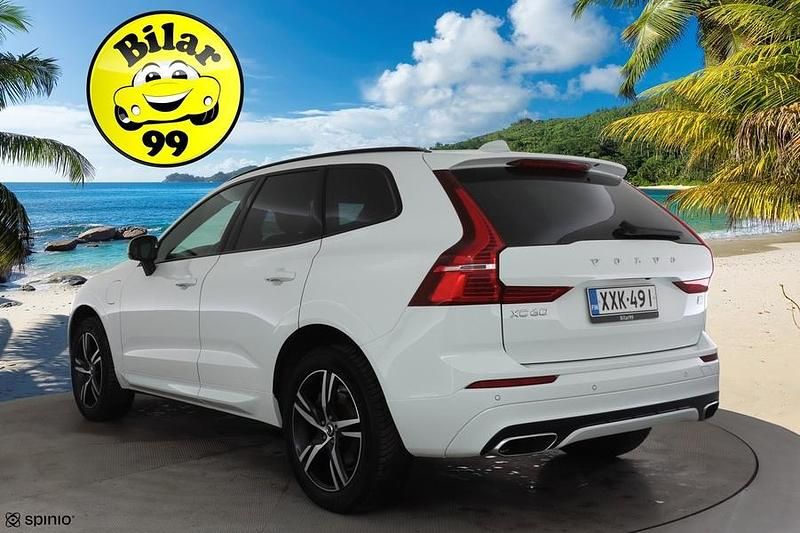 Käytetty Volvo XC60 Business Edition 340 HP (250 kW) 2021 Katumaasturi