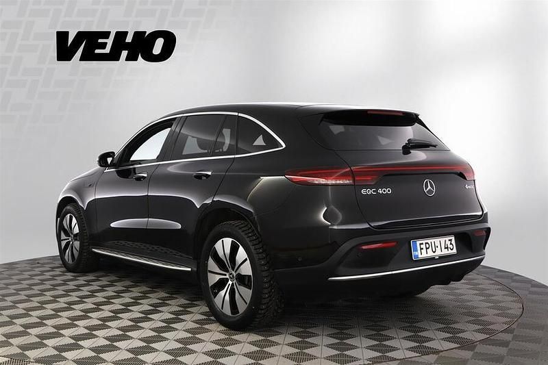 Käytetty Mercedes EQC400 AMG 300 kW (408 HP) 2020 Musta Katumaasturi