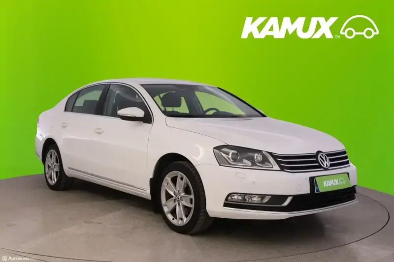 Valkoinen Käytetty 2011 VW Passat Sedan | 8 400 € (Perustarjous) - Kuva 1/4