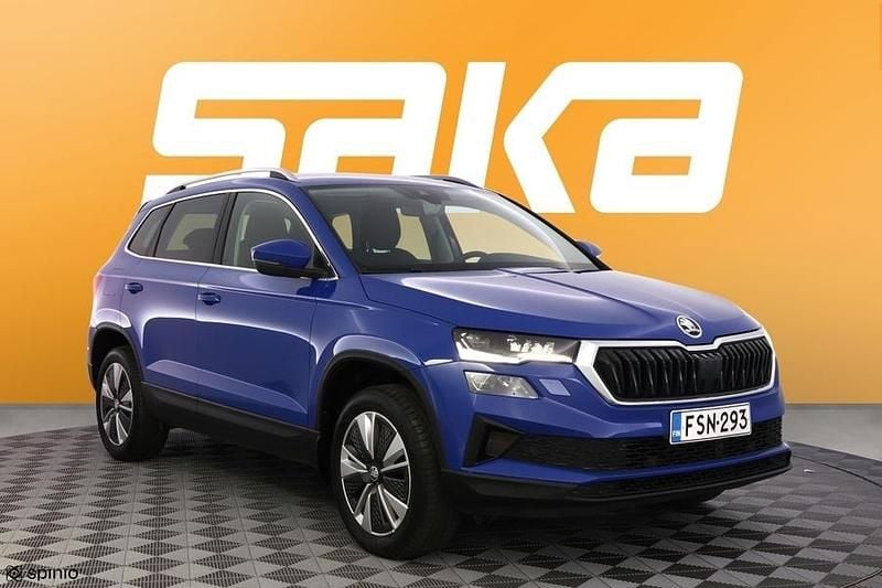 Käytetty Skoda Karoq Dynamic 150 HP (110 kW) 2023 Katumaasturi