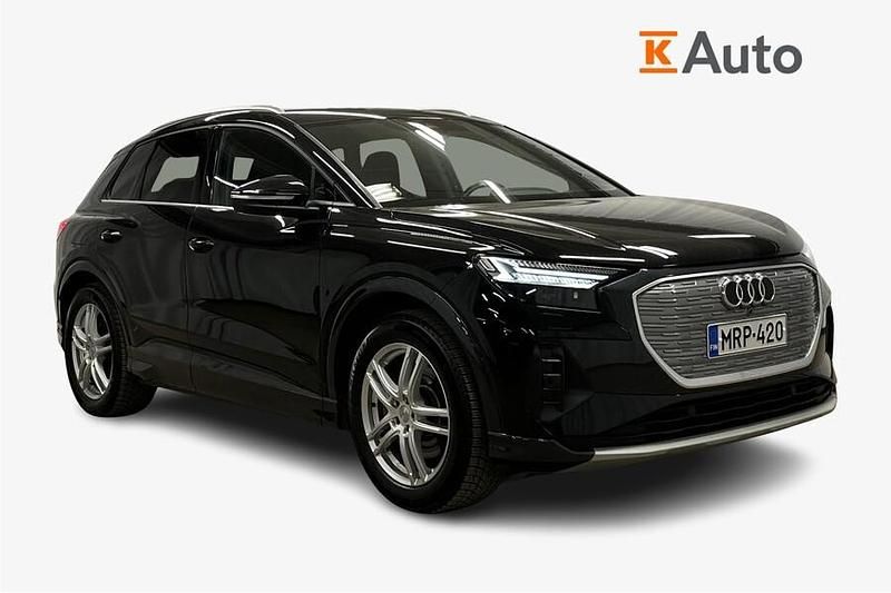 Musta Käytetty 2023 Audi Q4 e-tron Katumaasturi | 35 490 € (Perustarjous) - Kuva 1/3