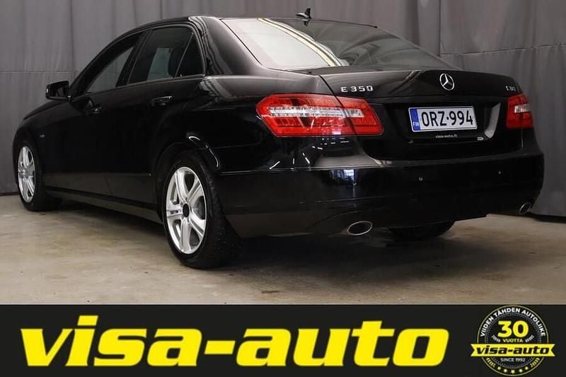 Käytetty Mercedes E350 Avantgarde 231 HP (169 kW) 2010 Musta Sedan