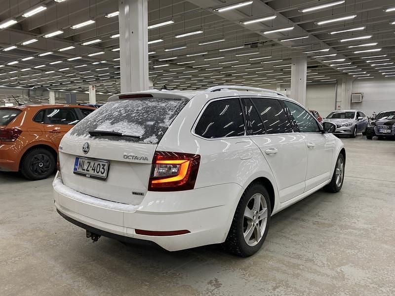 Käytetty Skoda Octavia G-TEC Business Line 131 HP (96 kW) 2019 Farmari