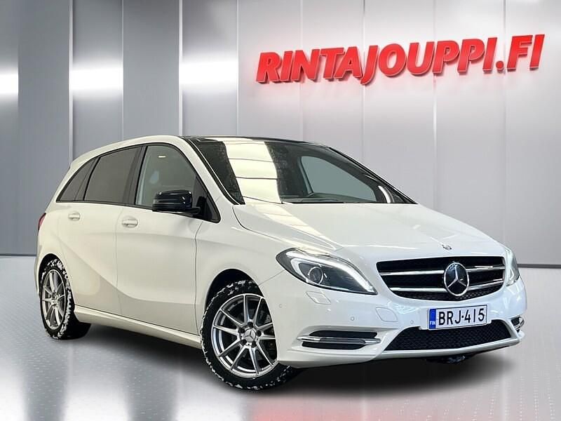 Käytetty Mercedes B180 Business 109 HP (80 kW) 2014 Tila-auto