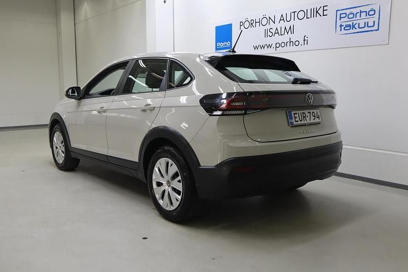Käytetty VW Taigo Comfortline 95 HP (69 kW) 2023 Katumaasturi