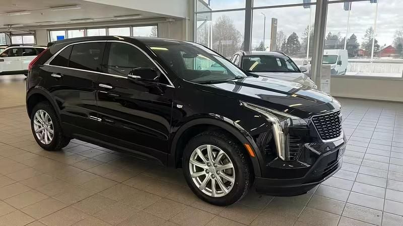 Käytetty Cadillac XT4 2022 Katumaasturi