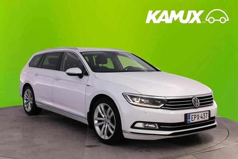 Valkoinen Käytetty 2015 VW Passat Highline Farmari | 17 890 € (Hieman kallis) - Kuva 1/4