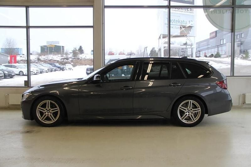 Käytetty BMW 330 258 HP (189 kW) 2012 Harmaa Farmari