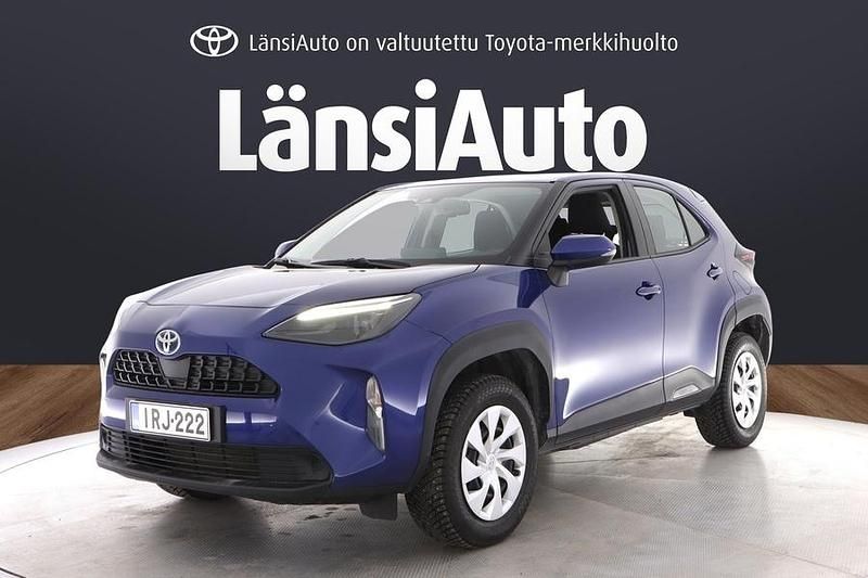 Käytetty Toyota Yaris Cross Active 116 HP (85 kW) 2023 Katumaasturi