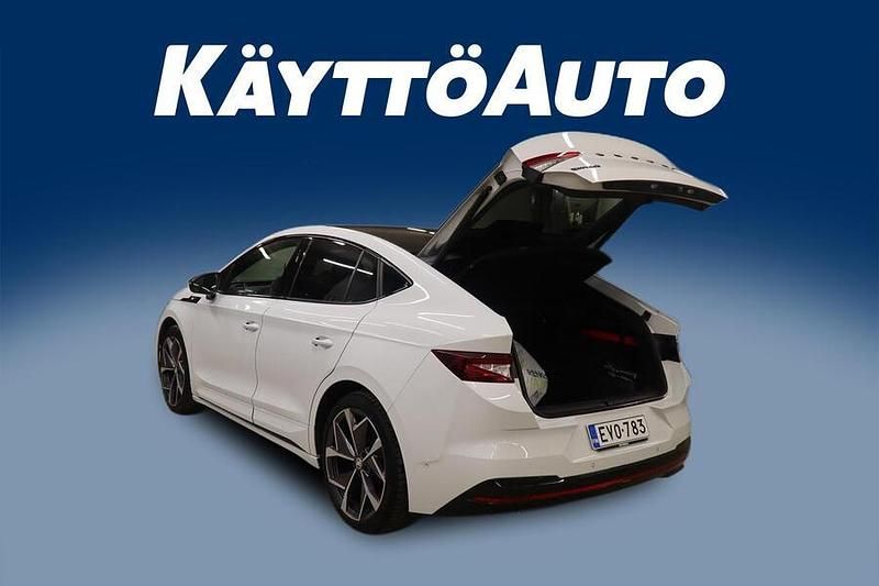 Käytetty Skoda Enyaq iV RS 194 kW (265 HP) 2022 Valkoinen Katumaasturi