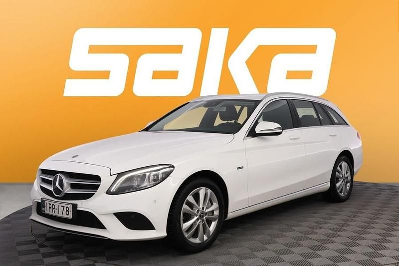 Käytetty Mercedes C300e Avantgarde Edition 211 HP (155 kW) 2020 Farmari