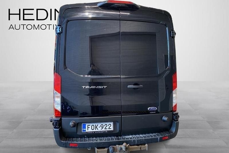 Käytetty Ford Transit Trend 170 HP (125 kW) 2020 Musta Van