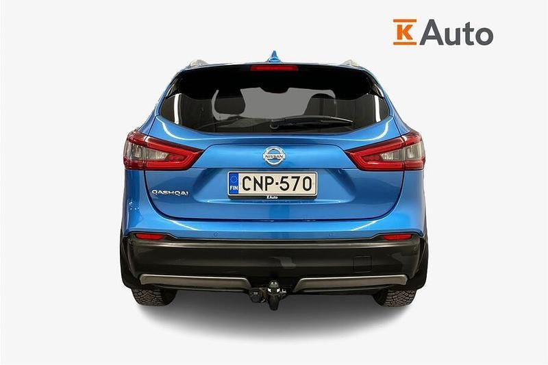 Käytetty Nissan Qashqai Tekna 150 HP (110 kW) 2019 Katumaasturi
