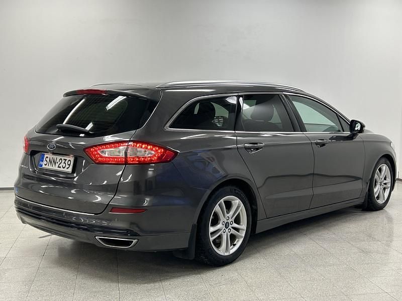 Käytetty Ford Mondeo Business Edition 180 HP (132 kW) 2016 Farmari