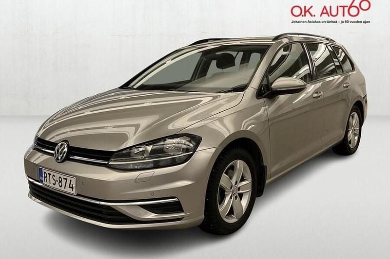 Käytetty VW Golf VII Comfortline 110 HP (80 kW) 2018 Harmaa Farmari