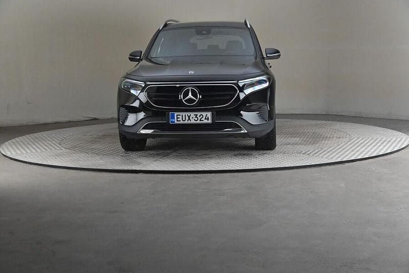 Käytetty Mercedes EQB350 Advanced Plus 214 kW (292 HP) 2023 Katumaasturi