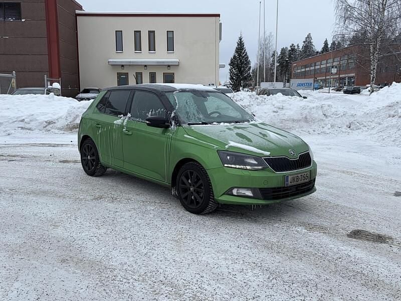 Käytetty Skoda Fabia Style 110 HP (80 kW) 2016 Viistoperä