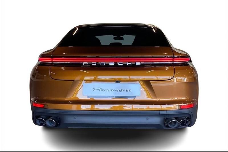 Käytetty Porsche Panamera 4 471 HP (346 kW) 2024 Oranssi Sedan