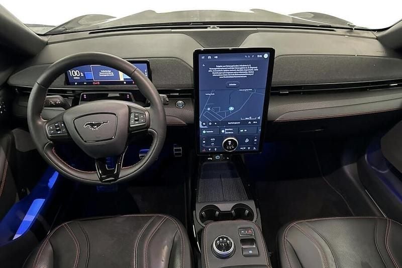 Käytetty Ford Mustang Mach-E 258 kW (351 HP) 2022 Katumaasturi