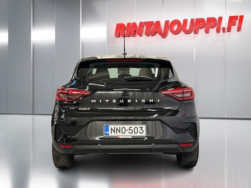 Käytetty Mitsubishi Colt Invite 146 HP (107 kW) 2024 Musta Viistoperä