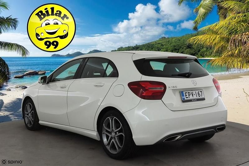 Käytetty Mercedes A180 Business 122 HP (89 kW) 2016 Viistoperä