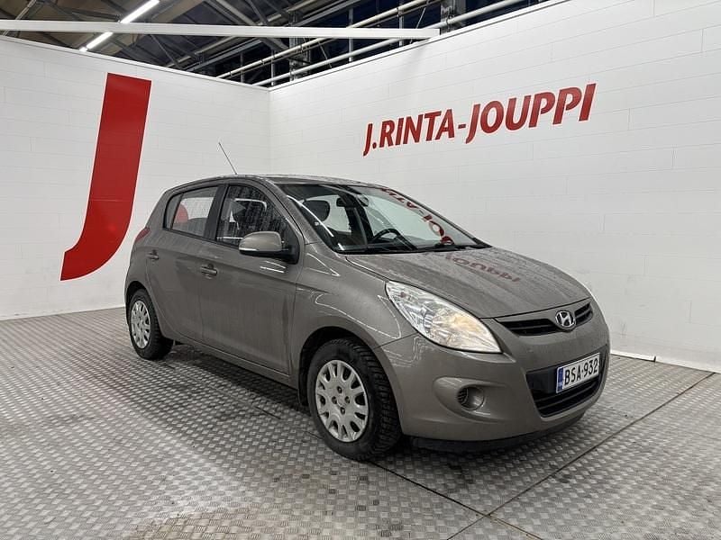 Käytetty 2012 Hyundai i20 Comfort Viistoperä | 3 900 € (Kallis) - Kuva 1/4