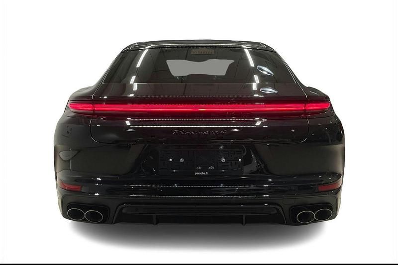 Uusi Porsche Panamera 4 464 HP (341 kW) 2026 Musta Sedan