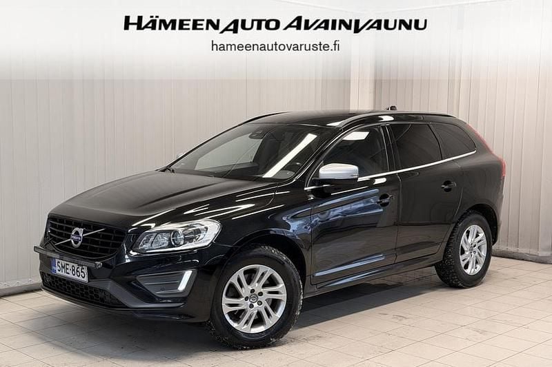 Käytetty Volvo XC60 Business Edition 190 HP (139 kW) 2017 Musta Katumaasturi