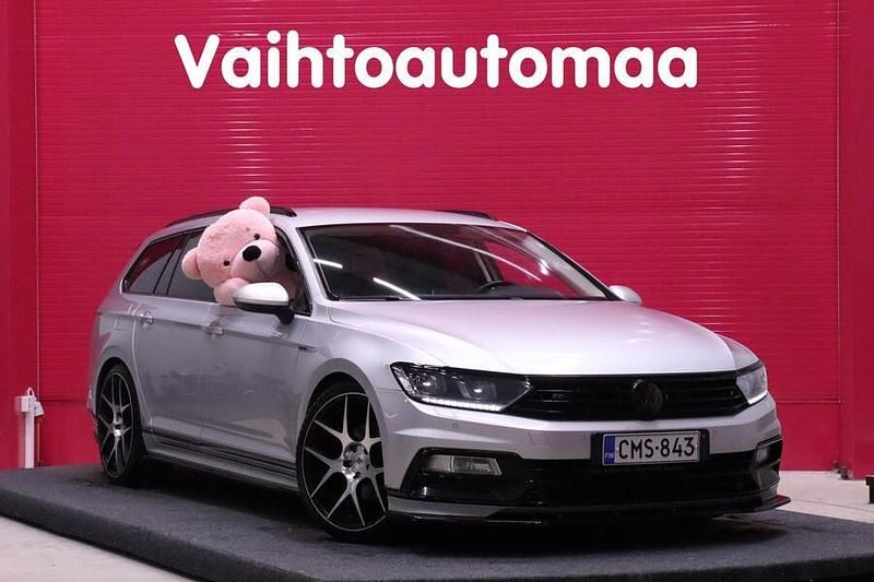 Käytetty 2016 VW Passat R-line Farmari | 13 490 € (Hieman kallis) - Kuva 1/3