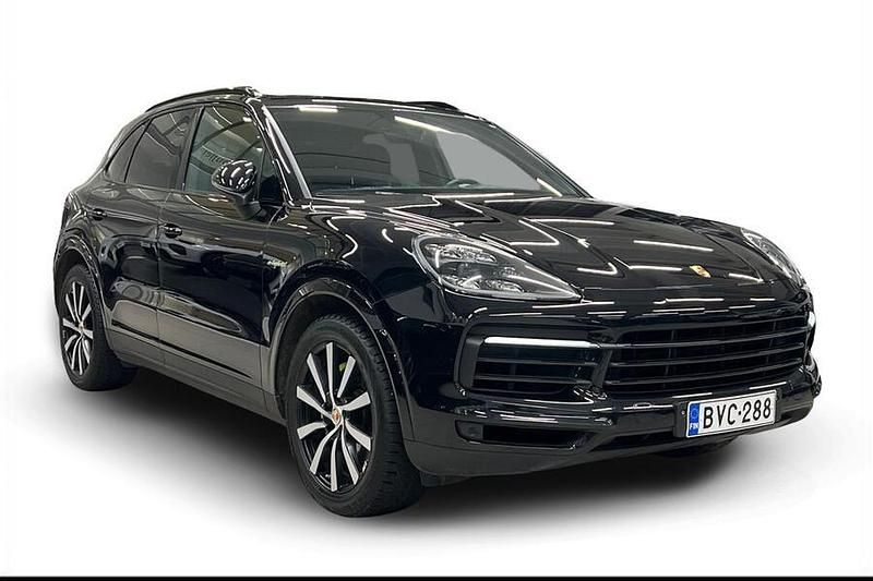 Käytetty 2018 Porsche Cayenne Katumaasturi | 47 650 € (Hieman kallis) - Kuva 1/4
