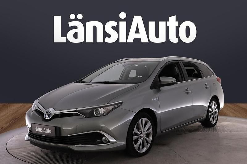 Käytetty 2016 Toyota Auris Touring Sports Premium Farmari | 16 880 € (Perustarjous) - Kuva 1/1