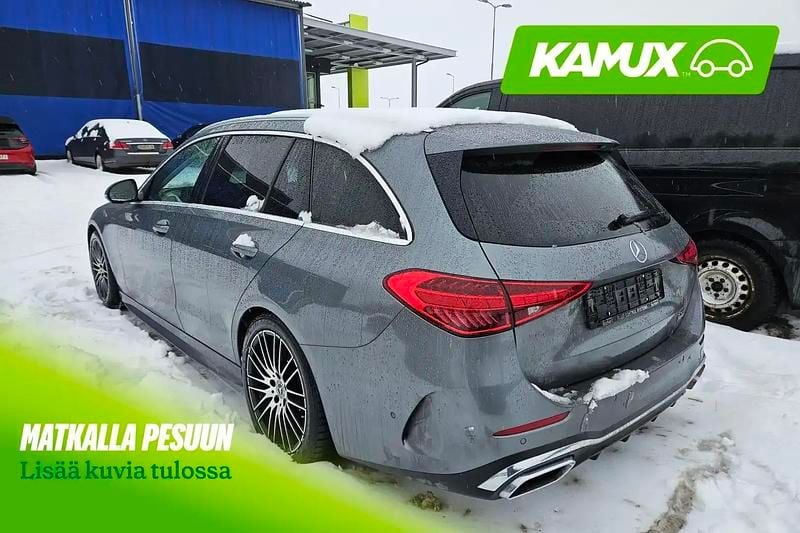 Käytetty Mercedes C220 AMG line 200 HP (147 kW) 2022 Hopea / harmaa Farmari