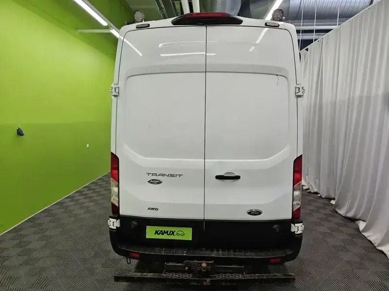 Käytetty Ford Transit Trend 131 HP (96 kW) 2021 Valkoinen Van