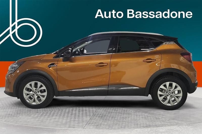 Käytetty Renault Captur Intens 140 HP (102 kW) 2021 Katumaasturi