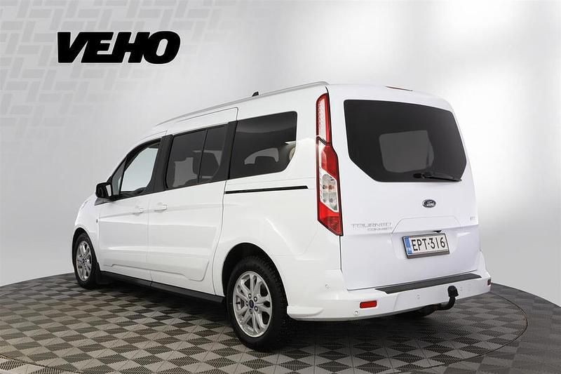 Käytetty Ford Grand Tourneo Connect Titanium 120 HP (88 kW) 2019 Valkoinen Tila-auto