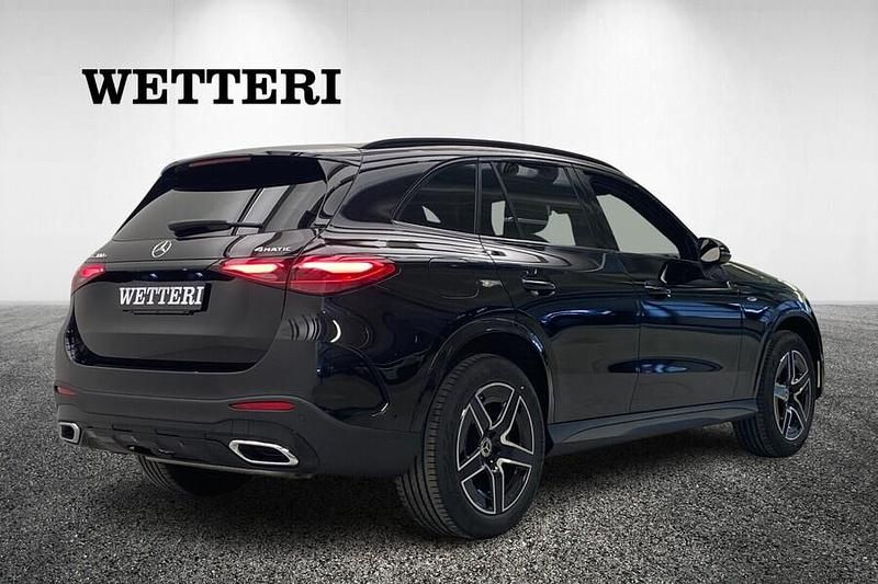Käytetty Mercedes GLC300e Advanced Plus 313 HP (230 kW) 2024 Katumaasturi