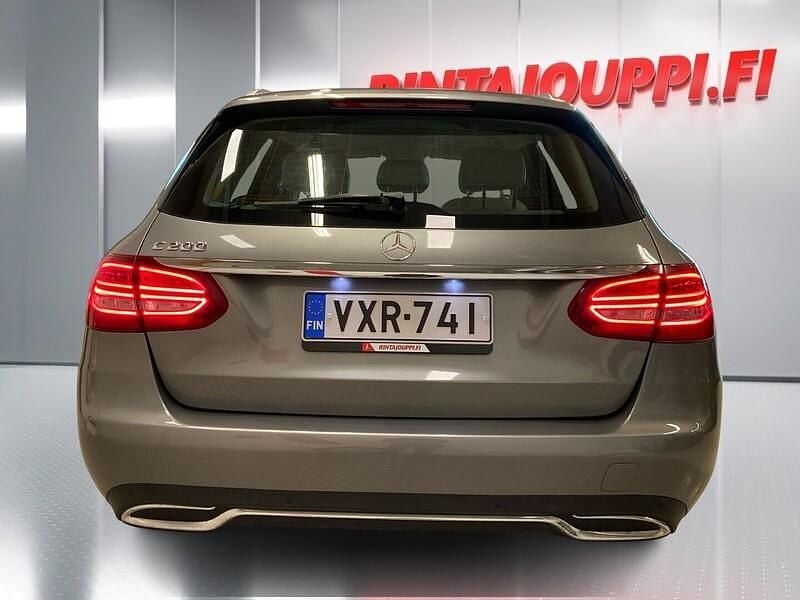 Käytetty Mercedes C200 Business 184 HP (135 kW) 2014 Farmari